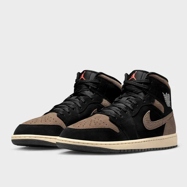 Air Jordan 1 Mid SE Zwart, foto 3 van 3
