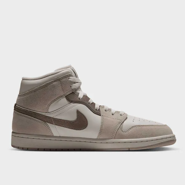 Air Jordan 1 Mid Beige, foto 2 van 3