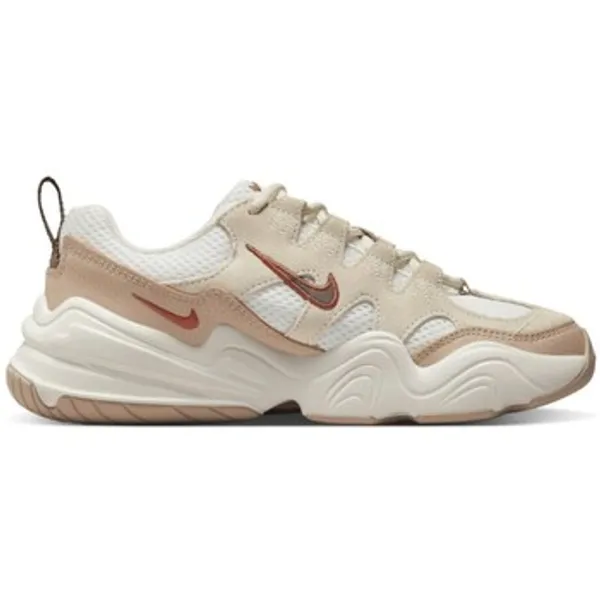 Nike Lage Sneakers Nike Tech Hera