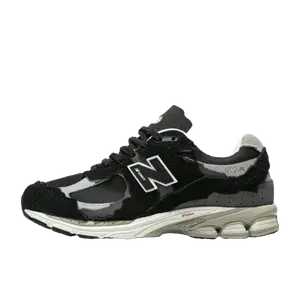 New Balance 2002R zwart