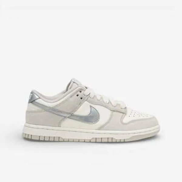 Nike Lage Sneakers Nike Dunk Low Silver Swoosh (Women's) — vergelijk prijzen bij 1 winkel