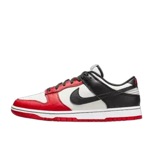 Nike Dunk Low rood