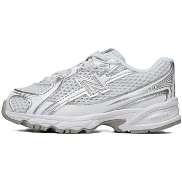 New Balance Lage Sneakers New Balance IZ740WM