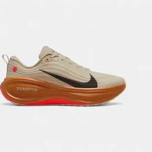 Nike Vomero Plus wit