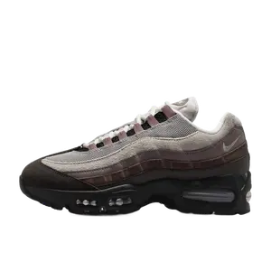 Nike Air Max 95 bruin