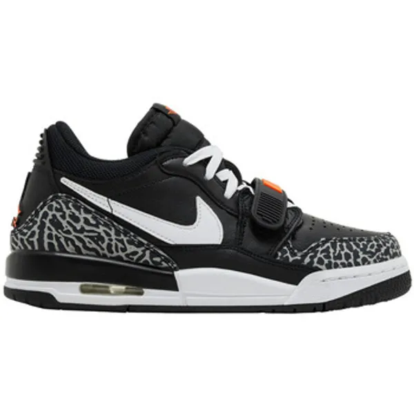 Nike Lage Sneakers  Jordan Legacy 312 Low Oranje