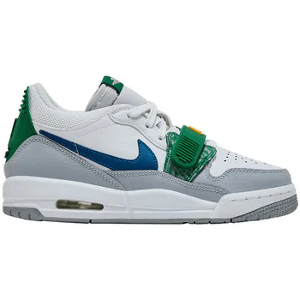 Nike Lage Sneakers  Jordan Legacy 312 Low Wit