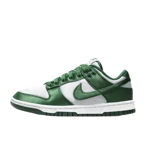 Nike Dunk Low groen