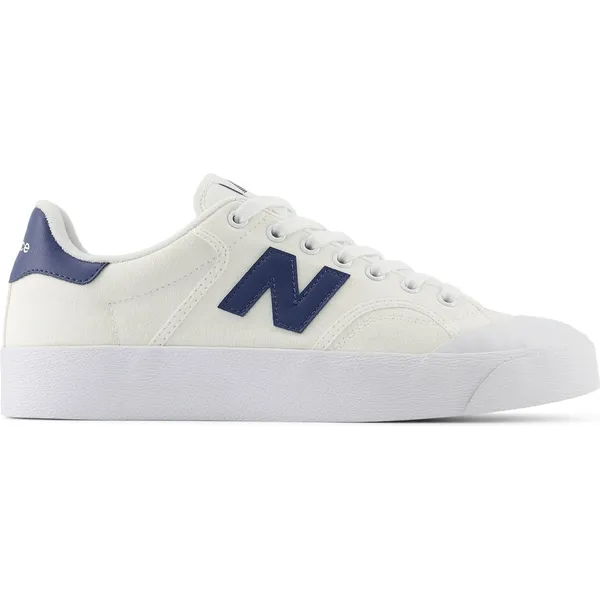 New Balance New Balance 100 Unisex Sneakers - WHITE