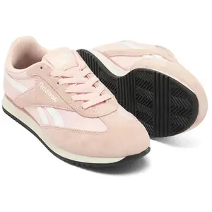Reebok World 70 roze
