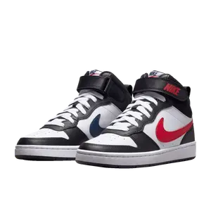 Nike Court Borough zwart