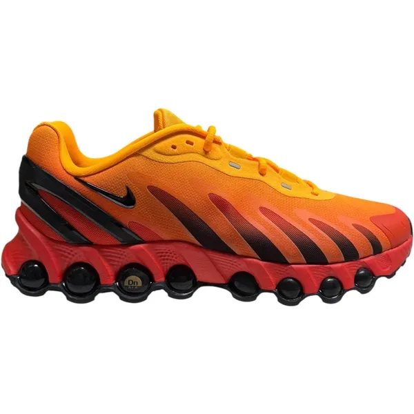 Nike Nike Air Max DN8 - Sneakers - Mannen - Oranje