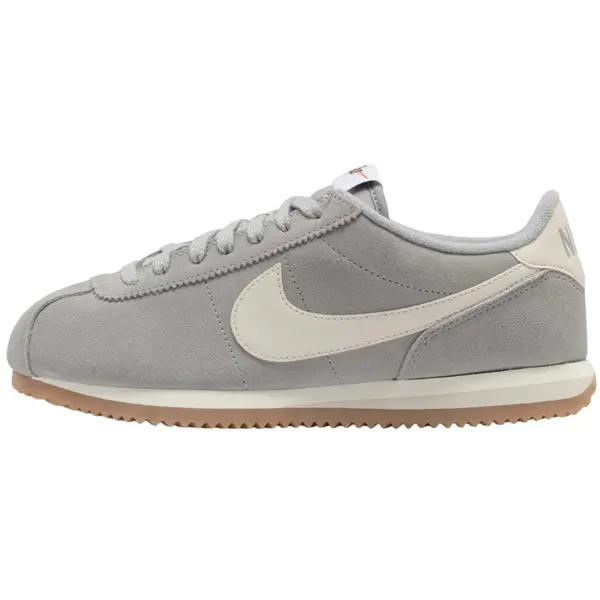 Nike Nike cortez in de kleur zwart.