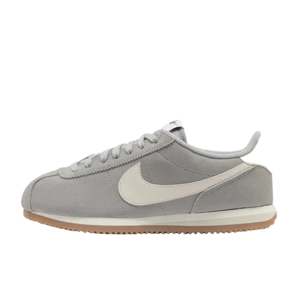 Nike Cortez in de Kleur Zwart., vergelijk prijzen bij 1 winkel