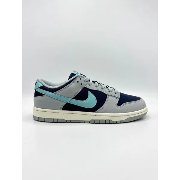 Nike Nike Dunk Low Retro Premium "Green Frost" maat 40.5
