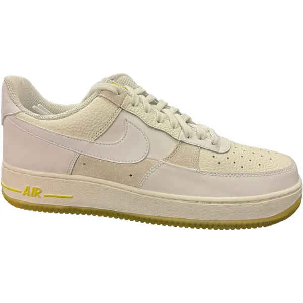 Nike Air Force 1 '07 Low wit geel