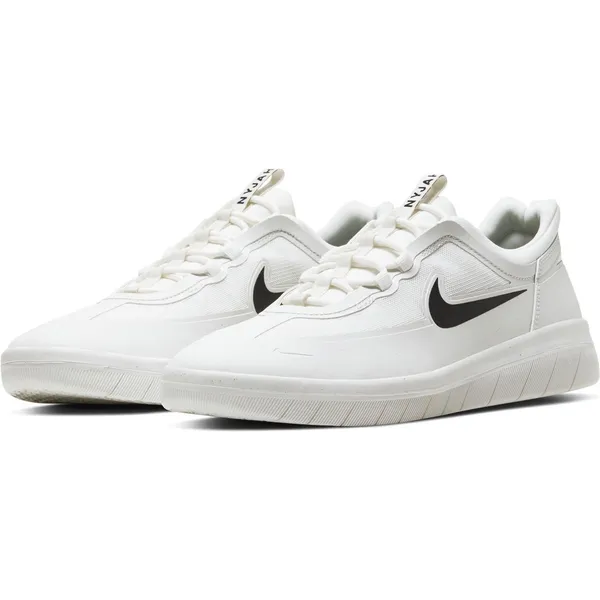 Nike Nike Sneakers - Maat 38.5 - Unisex - wit - zwart