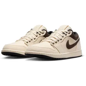Nike Air Jordan 1 Low beige