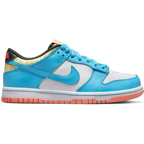 Nike Nike Dunk Low SE KYR - Maat 38 - Kinder Sneakers - Licht Blauw/Wit