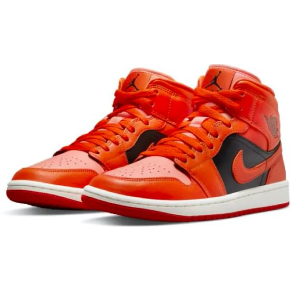 Nike Air Jordan 1 Mid Oranje