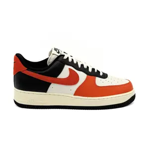 Nike Air Force 1 '07 LV8 oranje