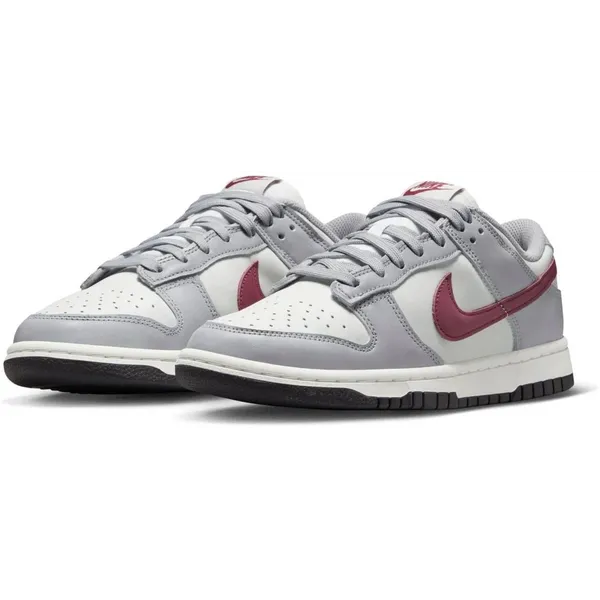 Nike Nike Dunk Low Grey Purple Swoosh Maat 44 — vergelijk prijzen bij 1 winkel