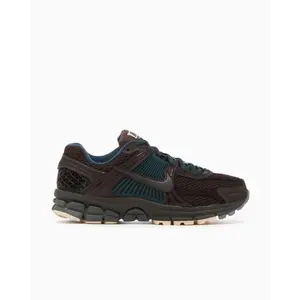 Nike Vomero 5 bruin