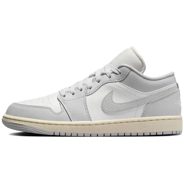 Nike Nike Jordan 1 Low - Wit/Grijs - Dames sneaker - Maat 38 - Limited edition
