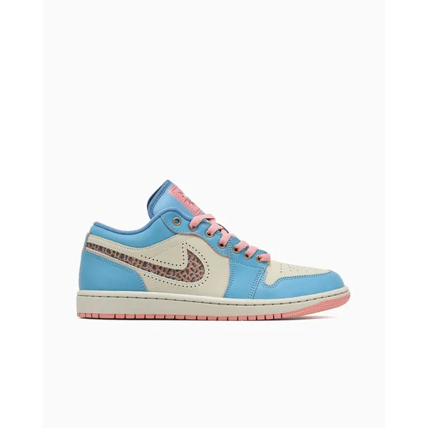 Nike Nike Air Jordan 1 Low - Limited Edition - Wit/Blauw/Roze - Sneakers