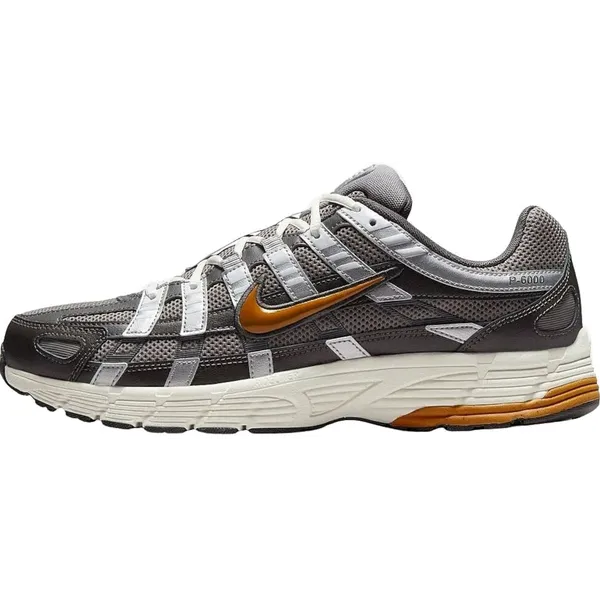 Nike Nike P-6000 Sneakers Cd6404-204 - Kleur Bruin