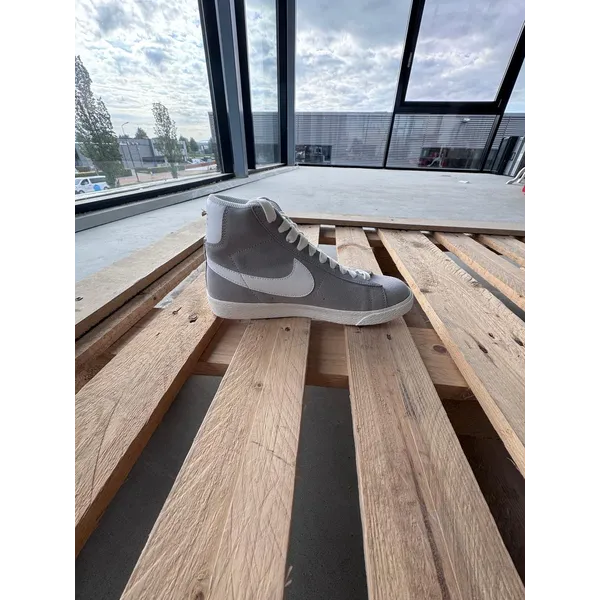Nike Blazer Mid GS Grijs/Wit LET, vergelijk prijzen bij 1 winkel