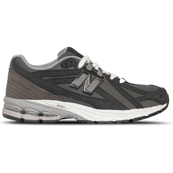 New Balance Schoen zwart