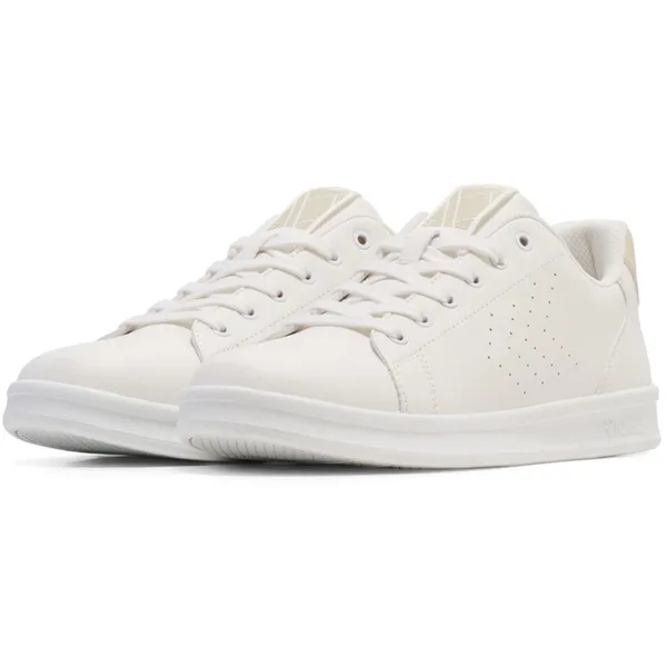 Hummel Court Line wit