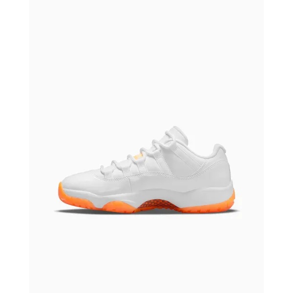 Nike Air Jordan 11 Retro Low - Limited Edition - Dames - Sneaker - Basketbal - Wit/Oranje - Maat 37.5 - LET OP! Doos Zonder Deksel