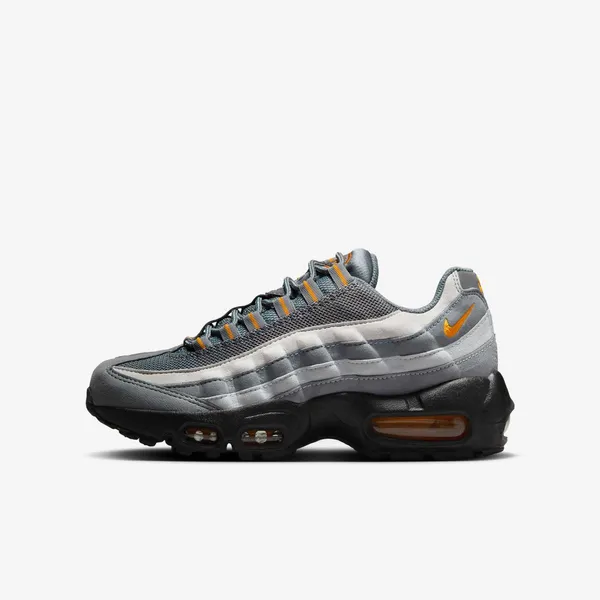 Nike Nike Air Max 95 - Maat 42.5 - Grey / Orange / Black - Sneakers Heren - Doos Zonder Deksel