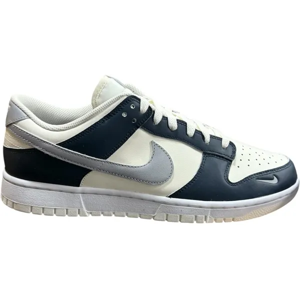 Nike Dunk Low Wit/Donkerblauw