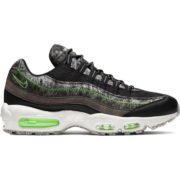 Nike Nike Air Max 95 - Maat 38.5 - Sneakers - Zwart/Groen