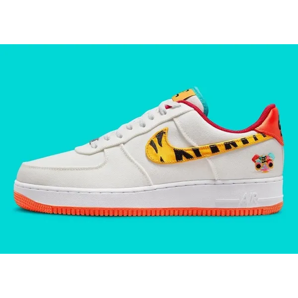 Nike Air Force 1 '07 "Year Of The Tiger" Wit, vergelijk prijzen bij 1 winkel