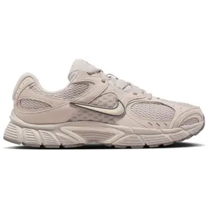 Nike V5 RNR bruin