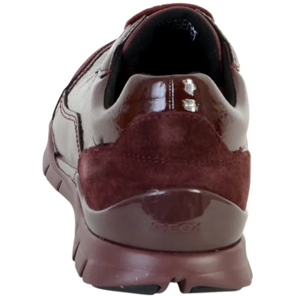 GEOX GEOX D Sukie B Sneakers — vergelijk prijzen bij 1 winkel