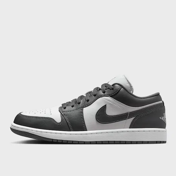 Nike Nike Jordan Low Maat 44 Grijs Wit — vergelijk prijzen bij 1 winkel