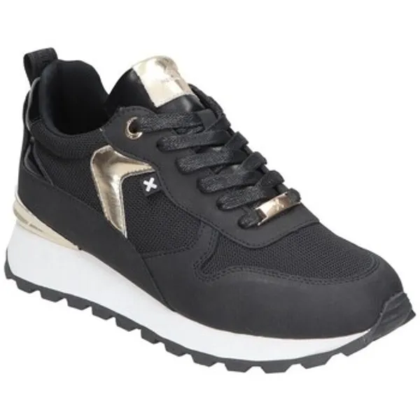 XTI Lage Sneakers Xti 108666 — vergelijk prijzen bij 1 winkel