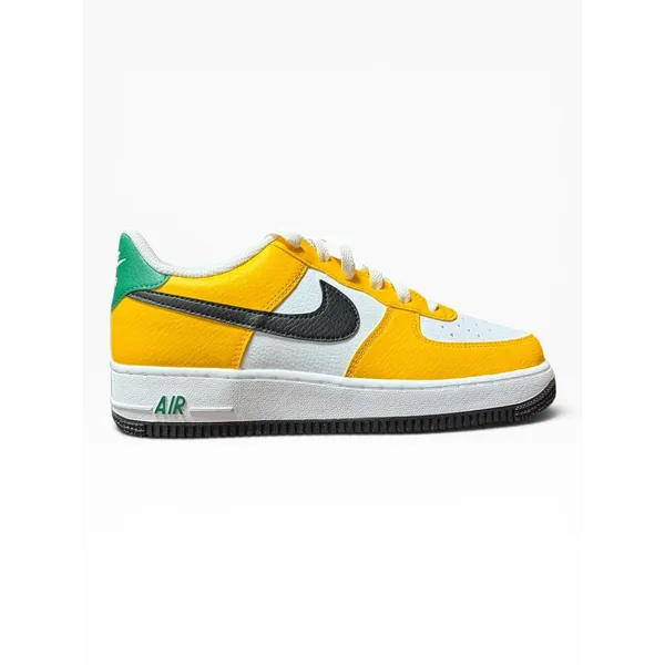 Nike Nike Air Force 1 | University Gold | Maat 38.5 — vergelijk prijzen bij 1 winkel