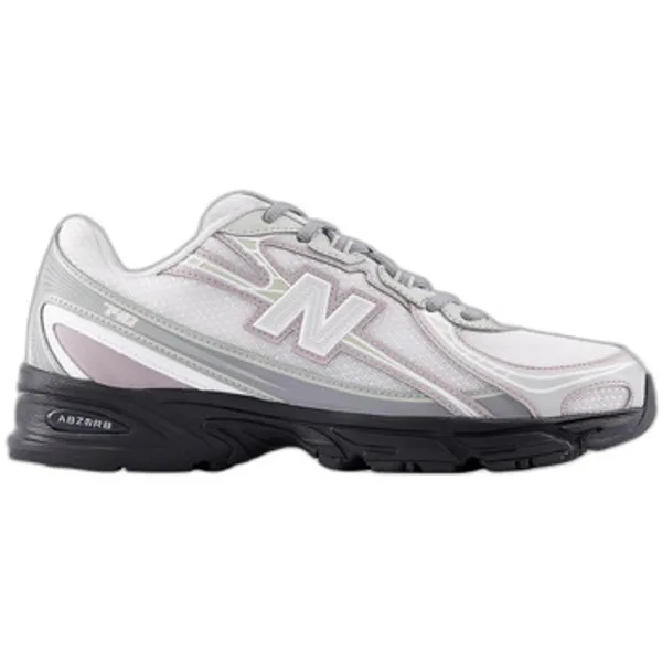 New Balance Lage Sneakers New Balance 740 Silver Metallic Rain Cloud — vergelijk prijzen bij 1 winkel