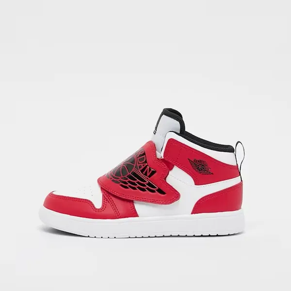 Nike Nike Sky Jordan 1 Maat 35 — vergelijk prijzen bij 1 winkel