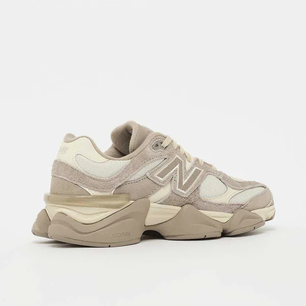 New Balance 9060 Driftwood, foto 3 van 3