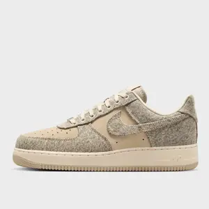Nike Air Force 1 '07 LV8 beige