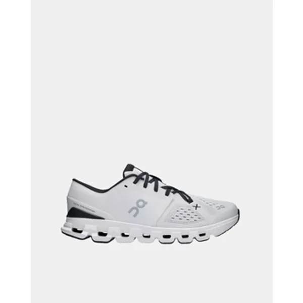 ON Running Lage Sneakers On Running CLOUD X 4 3WE30070791 — vergelijk prijzen bij 1 winkel