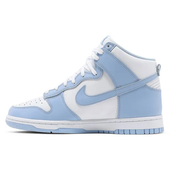 Nike Low-top of high-top Licht Blauw/Wit