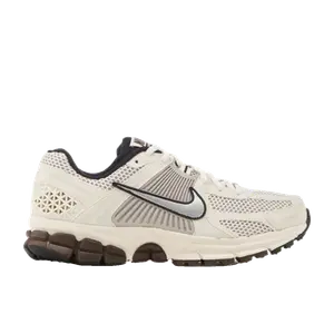 Nike Vomero 5 wit